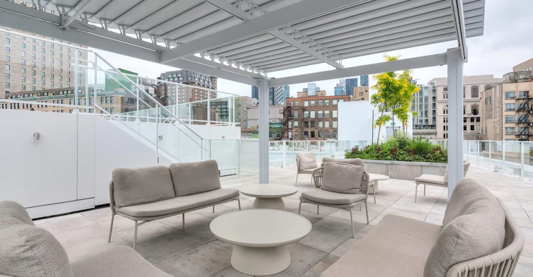 240 Notre Dame Rue Ouest, Montréal, QC, H2Y 1T3 - 25