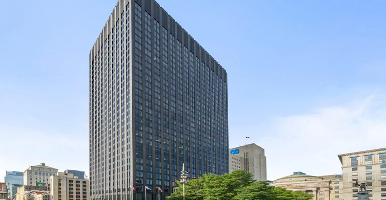 240 Notre Dame Rue Ouest, Montréal, QC, H2Y 1T3 - 34