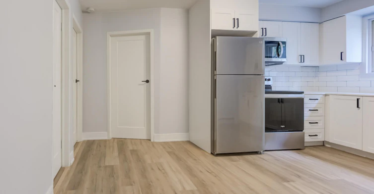 Unit 2-203 Mausser Avenue, Kitchener, ON, N2M 3K9 - 3