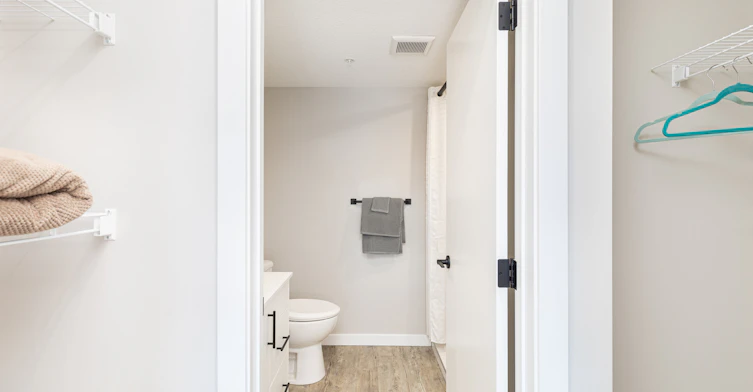 404-60 Sage Hill Road NW, Calgary, AB, T3P 2Y1 - 8