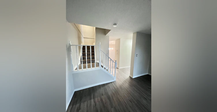 14634 25 Street Northwest, Edmonton, AB, T5Y 1X4