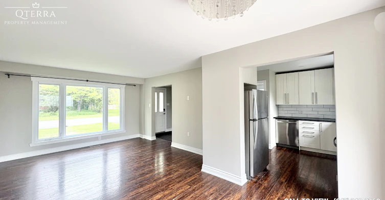 15-15 Mcmurdo Court, Ottawa, ON, K2E 5V8 - 3