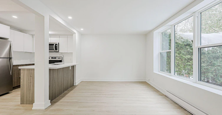 2A-100 Liberty Street North, Clarington, ON, L1C 2Y2 - 11