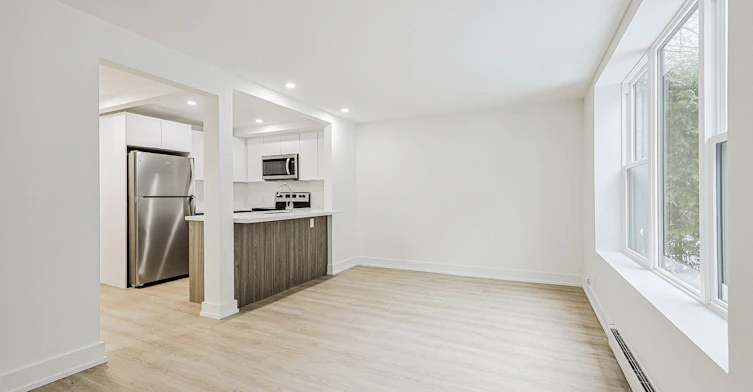 2A-100 Liberty Street North, Clarington, ON, L1C 2Y2 - 12