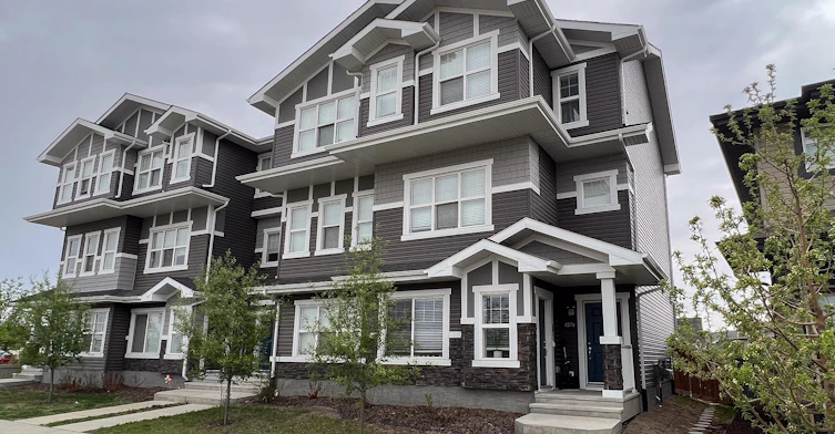 M-4076 Chappelle Green Southwest, Edmonton, AB, T6W 4M6