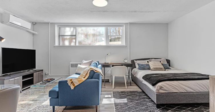 52-280 Laurier Avenue East, Ottawa, ON, K1N 6P5 - 2