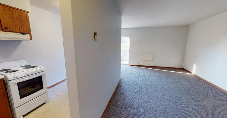 2225 University Avenue West, Windsor, ON, N9B 1E6