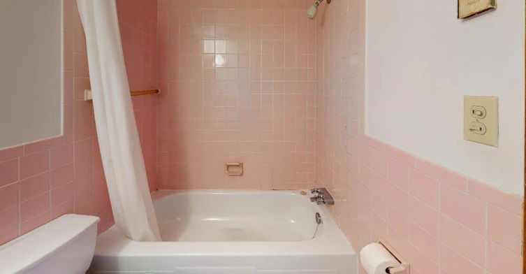 2225 University Avenue West, Windsor, ON, N9B 1E6 - 7
