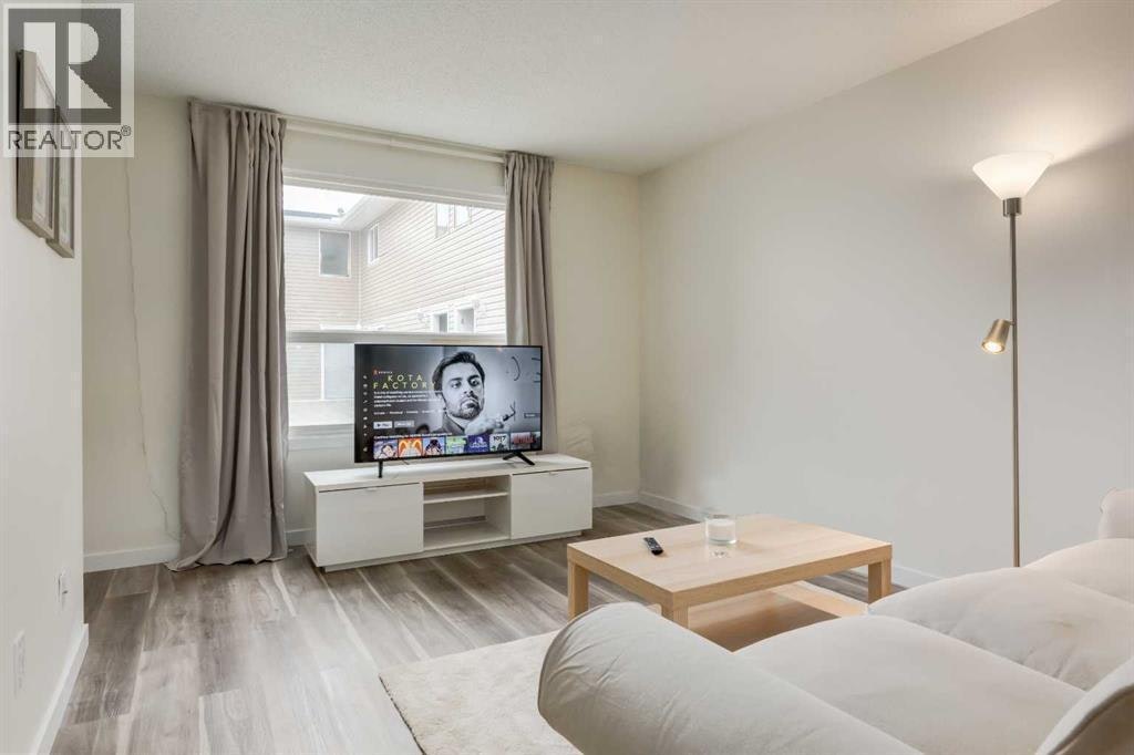 4627 73 Street Northwest, Calgary, AB, T3B 2N7 - 14
