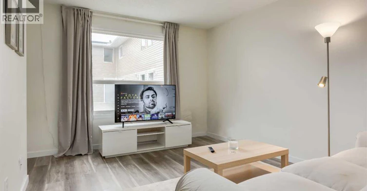 4627 73 Street Northwest, Calgary, AB, T3B 2N7 - 14