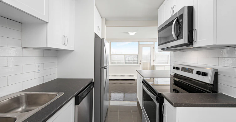 0118-70 Rexdale Boulevard, Toronto, ON, M9W 1N8