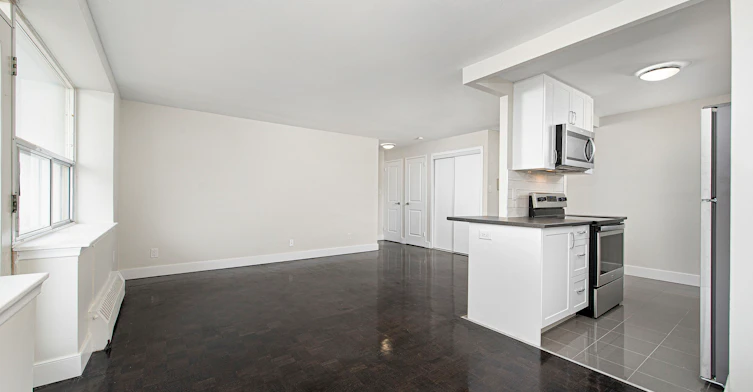 0118-70 Rexdale Boulevard, Toronto, ON, M9W 1N8 - 4