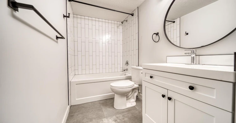 Lower-5808 Dalridge Hill Northwest, Calgary, AB, T3A 1L9 - 6