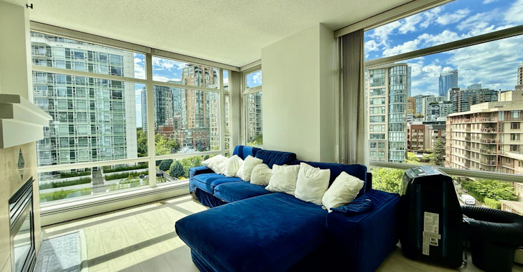 198 Aquarius Mews, Vancouver, BC, V6Z 2Y3 - 11