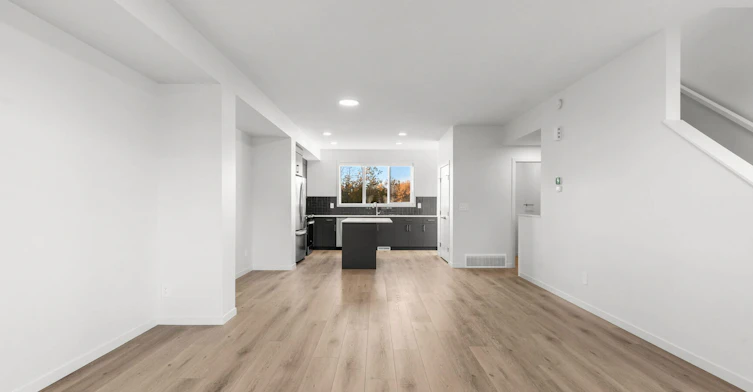 Upper-71 Westwind Drive, Spruce Grove, AB, T7X 4C6 - 4