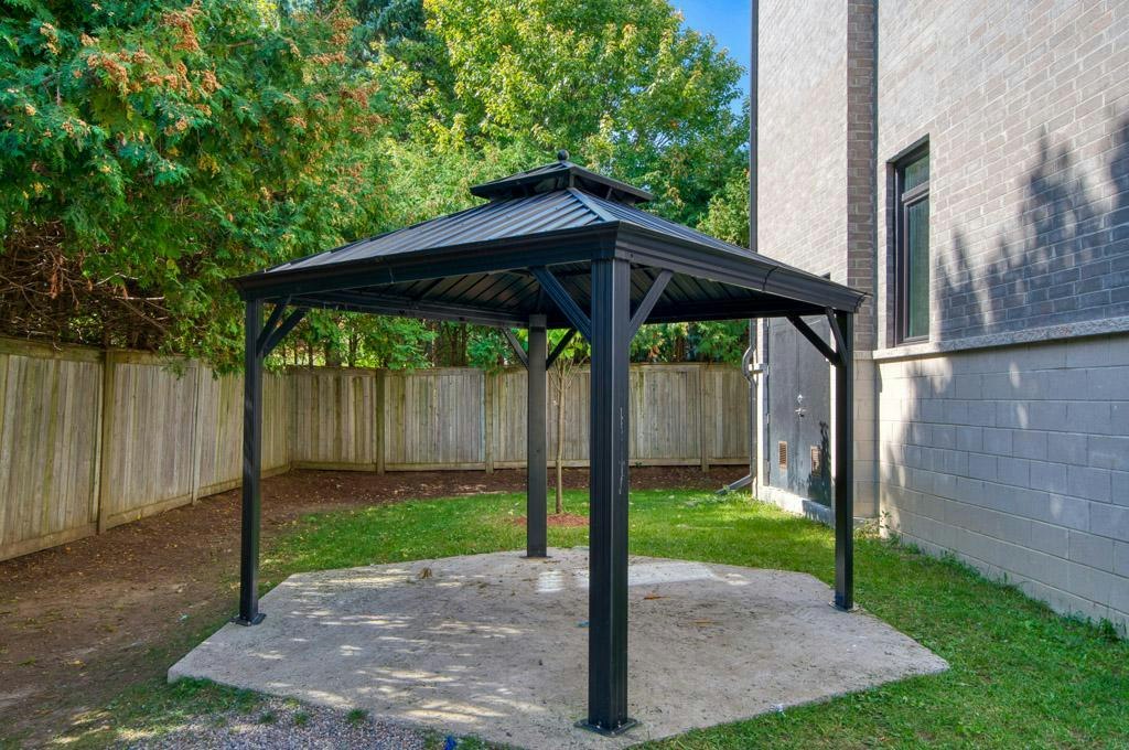 5938 Hazeldean Road, Ottawa, ON, K2S 1B9 - 17