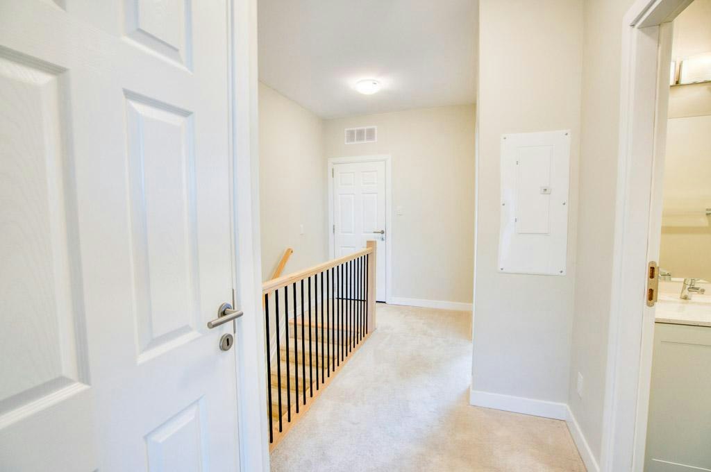5938 Hazeldean Road, Ottawa, ON, K2S 1B9 - 8