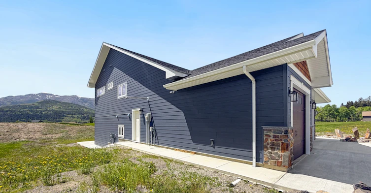 Lower-2925 214 Street, Crowsnest Pass, AB, T0K 0E0 - 33