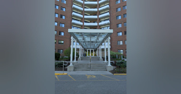 1109-20 Chesterton Drive, Ottawa, ON, K2E 6Z7 - 2