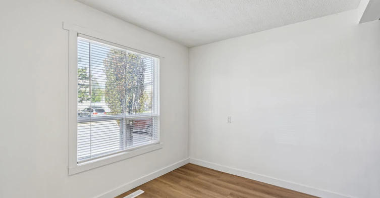 16435 115 Street Northwest, Edmonton, AB, T5X 5E8 - 12