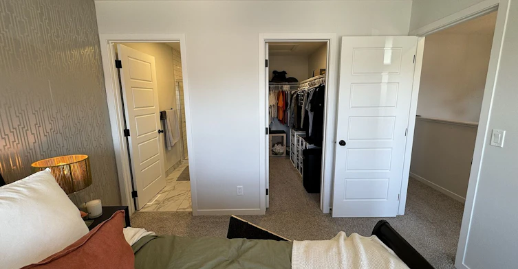 20305A-20305 45 Street Southeast, Calgary, AB, T3M 3W2 - 11
