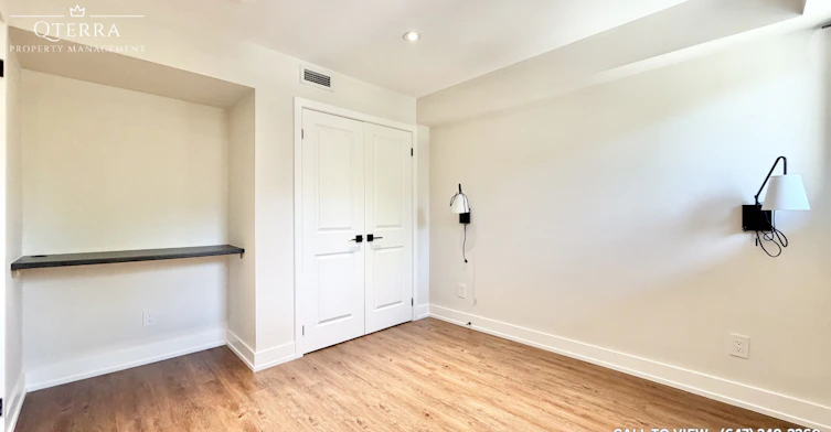 3-12 Batavia Avenue, Toronto, ON, M6N 4A2 - 11