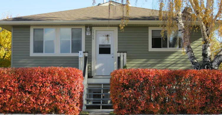 1506 40 Street SE, Calgary, AB, T2A 1K2