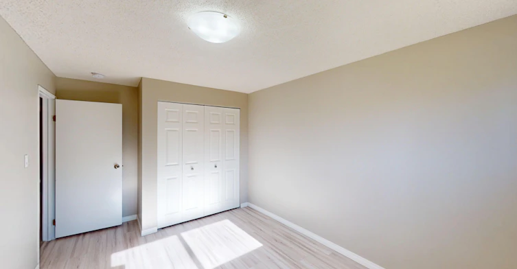 39 Street SW, Calgary, AB, T3E 3J1 - 8
