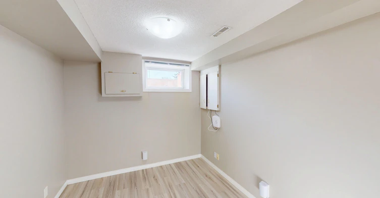 39 Street SW, Calgary, AB, T3E 3J1 - 5