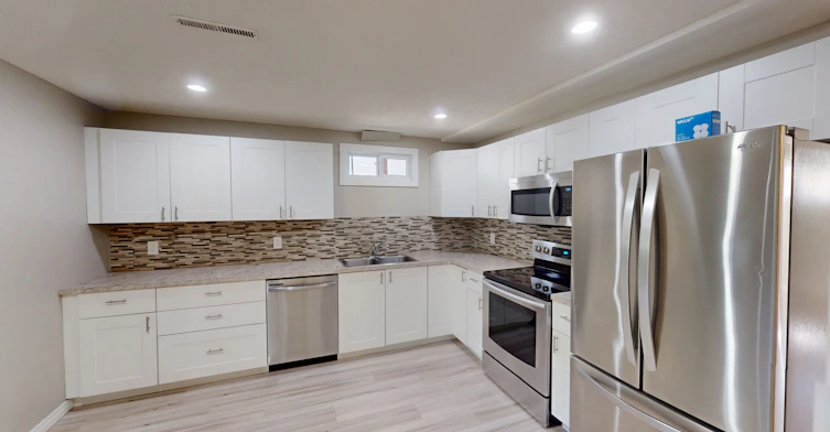 39 Street SW, Calgary, AB, T3E 3J1