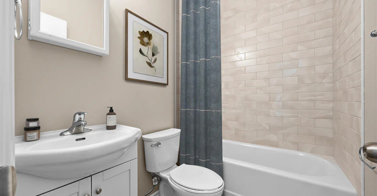 02-840 Dundas Street East, Whitby, ON, L1N 2J8 - 6