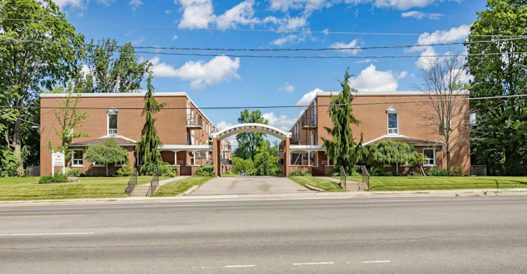 65-840 Dundas Street East, Whitby, ON, L1N 2J8 - 8