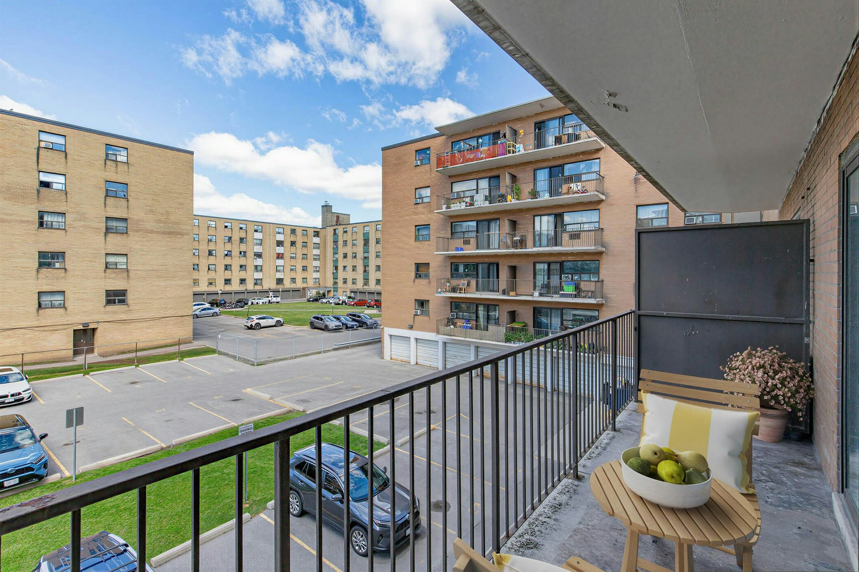302-4918 Bathurst Street, Toronto, ON, M2R 1X7 - 10