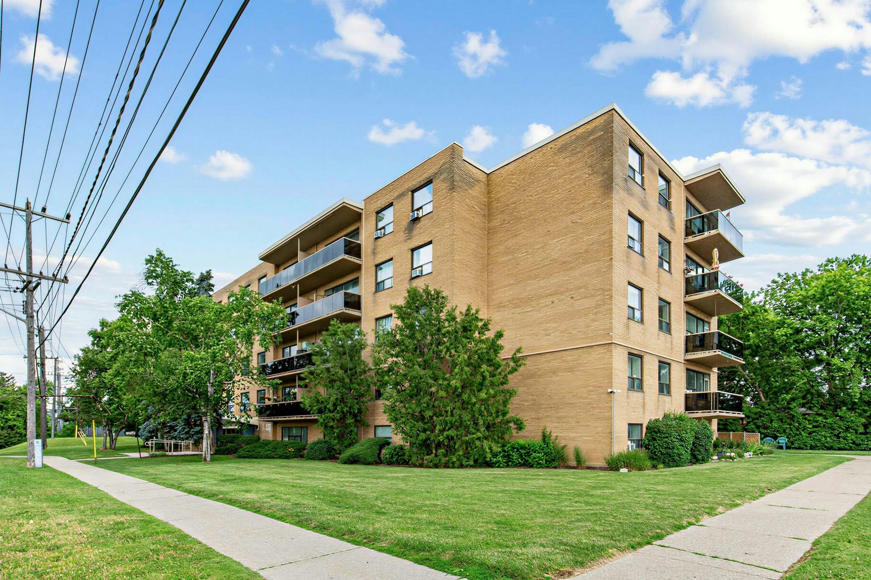 402-2329 Kipling Avenue, Toronto, ON, M9W 4L7 - 10