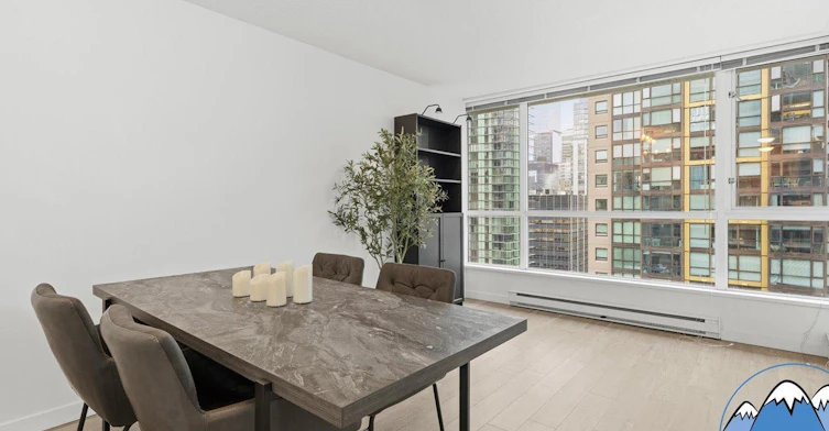 1420 West Georgia Street, Vancouver, BC, V6G 3K4 - 7