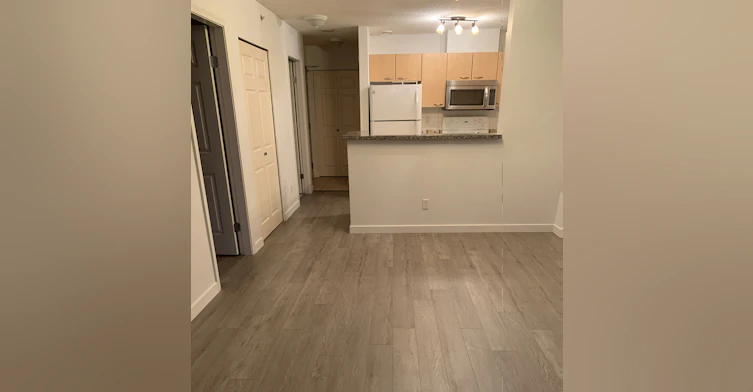 1420 West Georgia Street, Vancouver, BC, V6G 3K4 - 6