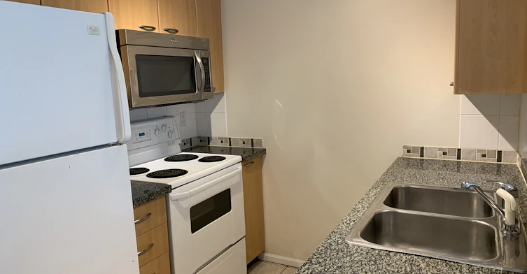 1420 West Georgia Street, Vancouver, BC, V6G 3K4 - 5