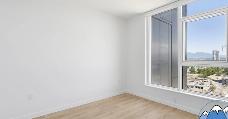 13738 Central Avenue, Surrey, BC, V3T 0X5 - 9