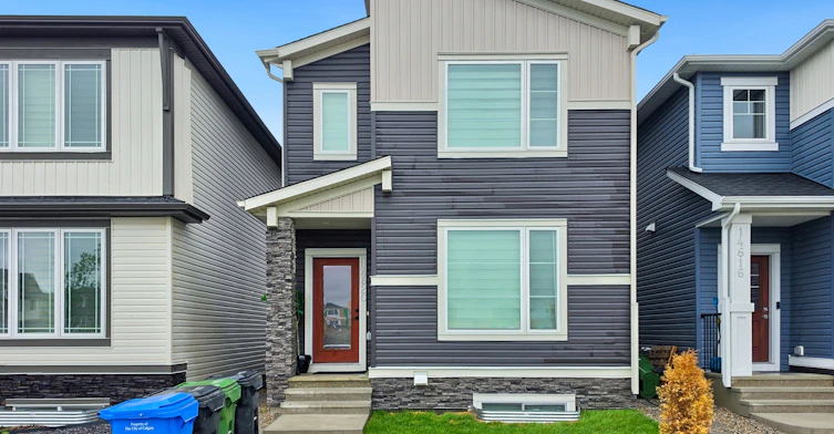 Upper-14620 24 Street Northwest, Calgary, AB, T3P 2B6 - 2