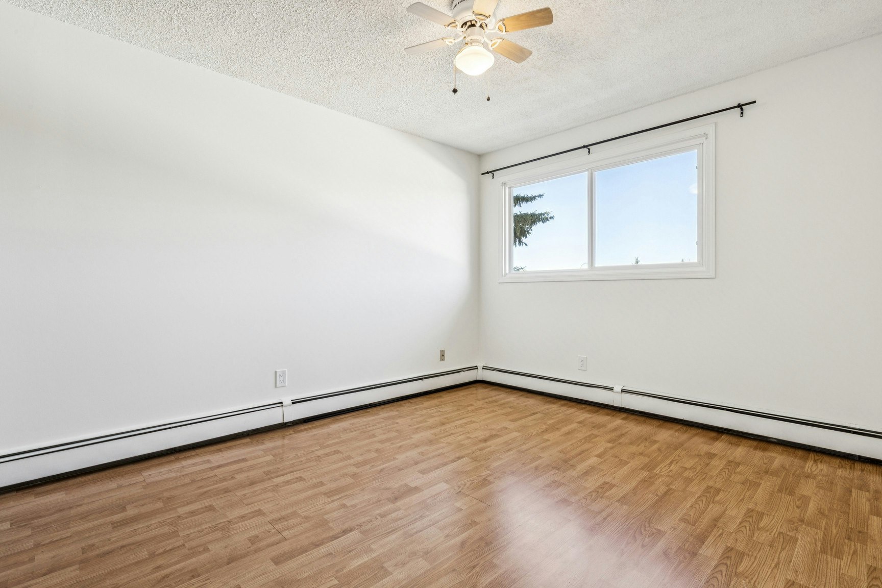 108-16428 109 Street Northwest, Edmonton, AB, T5X 5E8 - 16
