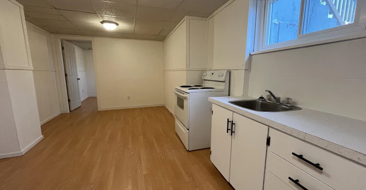 117 1 Street Se, Redcliff, AB, T0J 2P0 - 2
