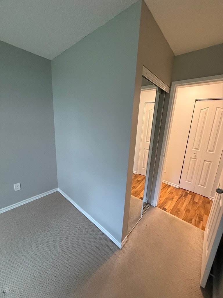 11245 31 Avenue Nw, Edmonton, AB, T6J 3V5 - 4