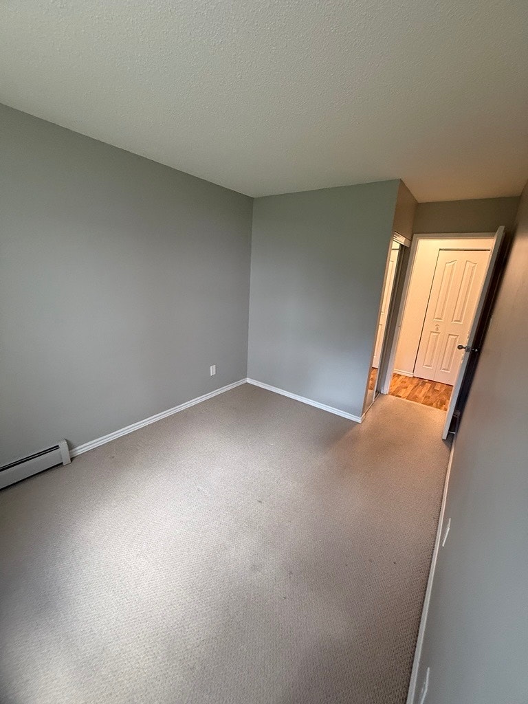 11245 31 Avenue Nw, Edmonton, AB, T6J 3V5 - 5