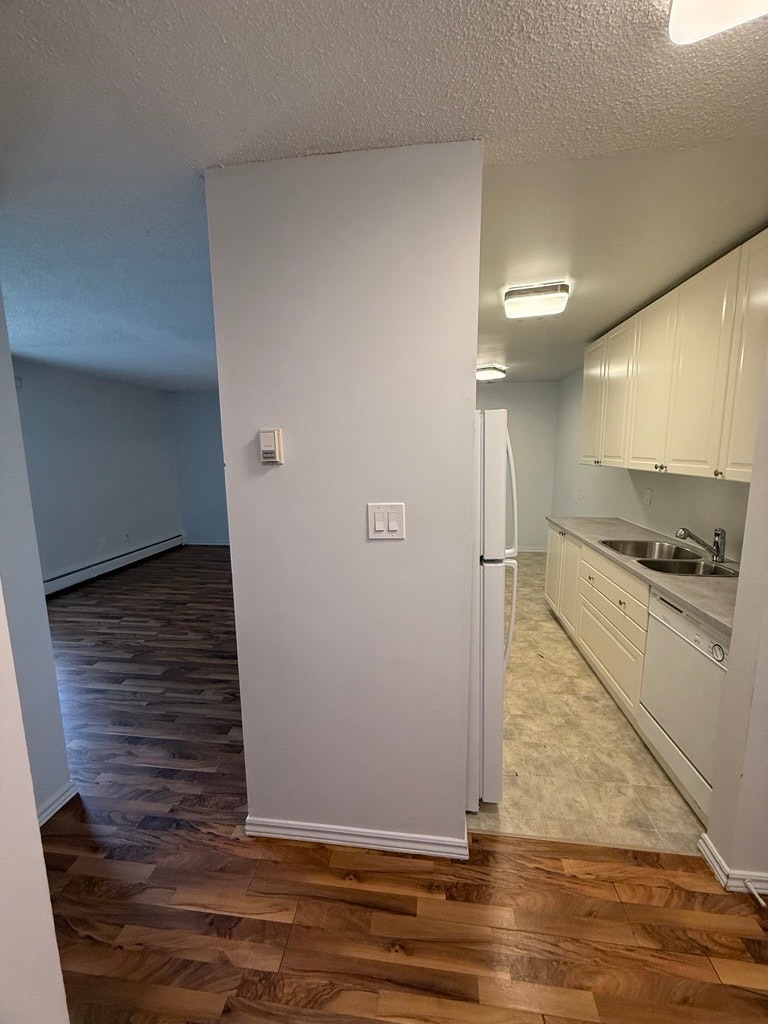 11245 31 Avenue Nw, Edmonton, AB, T6J 3V5 - 7