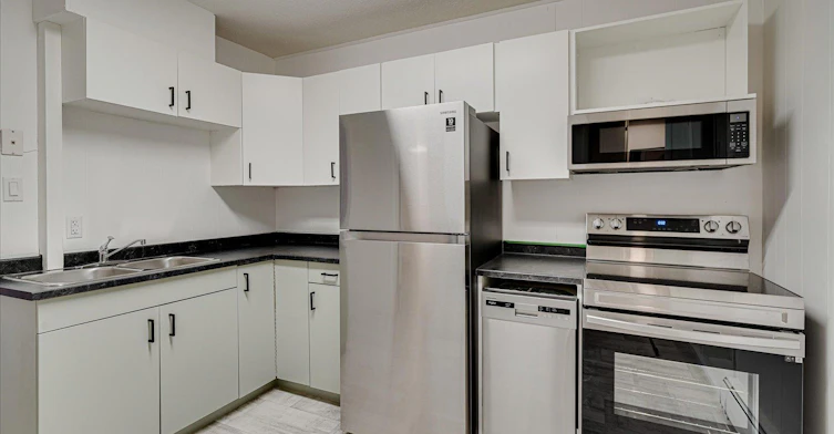 344 Carleton Drive, Saskatoon, SK, S7H 4C1 - 3
