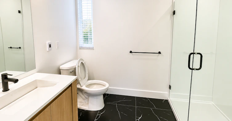 2180 Kelly Avenue, Port Coquitlam, BC, V3C 3S6 - 7