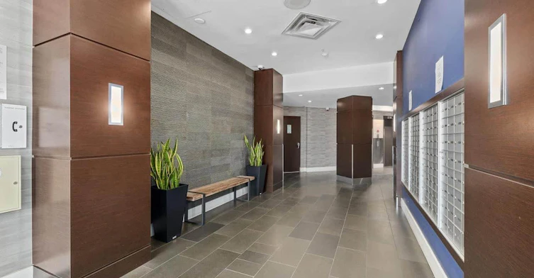 1212 Howe Street, Vancouver, BC, V6Z 2M9 - 2