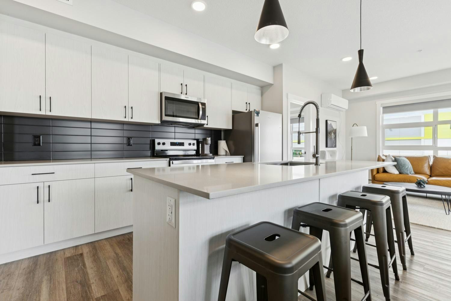 306TGW-657 Glenridding Ravine Drive Southwest, Edmonton, AB, T6W 4P9 - 12