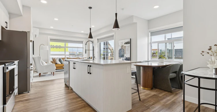 306TGW-657 Glenridding Ravine Drive Southwest, Edmonton, AB, T6W 4P9 - 11