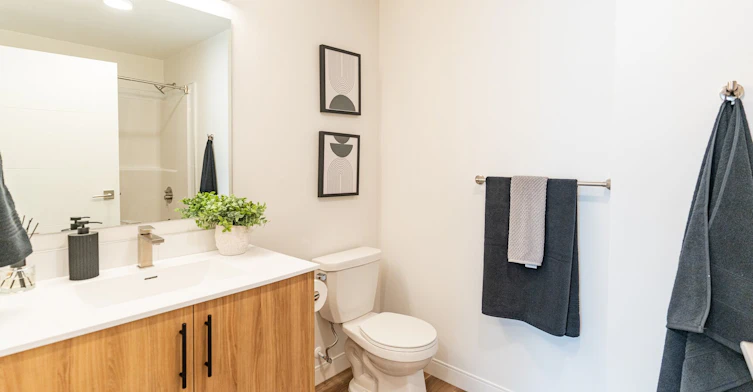 1-1227-1550 Na'a Drive SW, Calgary, AB, T3B 2S6 - 12